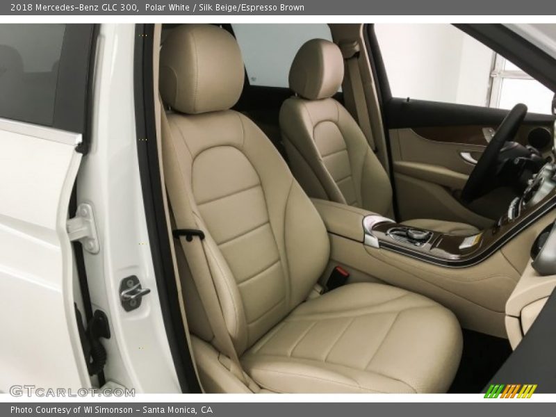 Polar White / Silk Beige/Espresso Brown 2018 Mercedes-Benz GLC 300