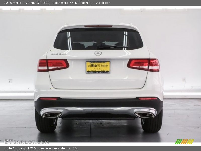 Polar White / Silk Beige/Espresso Brown 2018 Mercedes-Benz GLC 300