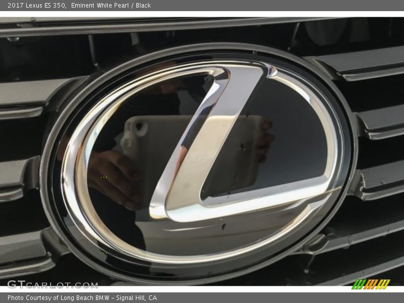 Eminent White Pearl / Black 2017 Lexus ES 350