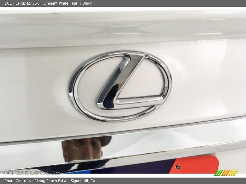 Eminent White Pearl / Black 2017 Lexus ES 350
