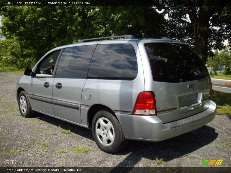 Pewter Metallic / Flint Gray 2007 Ford Freestar SE