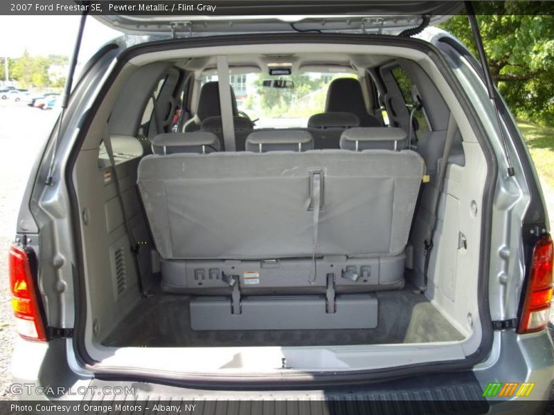 Pewter Metallic / Flint Gray 2007 Ford Freestar SE