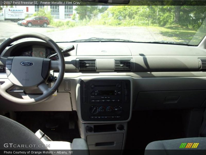 Pewter Metallic / Flint Gray 2007 Ford Freestar SE
