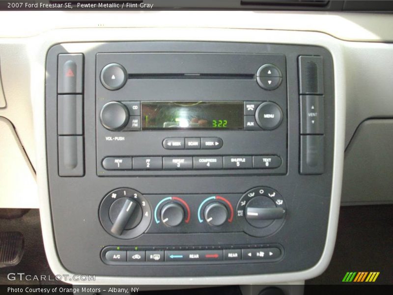 Pewter Metallic / Flint Gray 2007 Ford Freestar SE