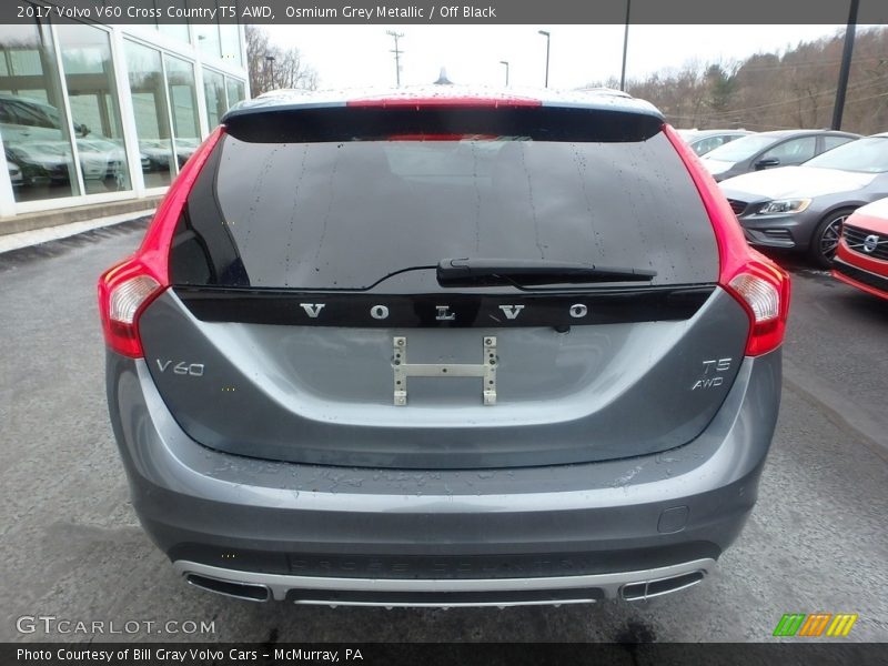 Osmium Grey Metallic / Off Black 2017 Volvo V60 Cross Country T5 AWD