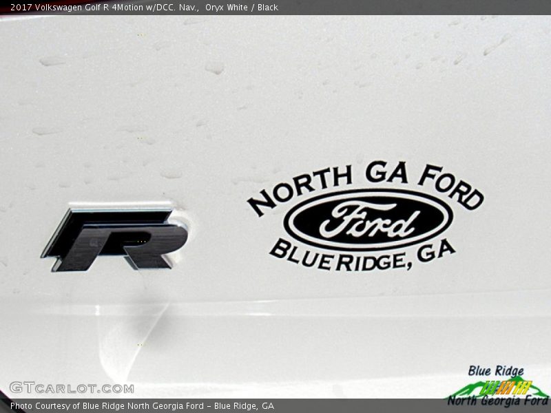 Oryx White / Black 2017 Volkswagen Golf R 4Motion w/DCC. Nav.