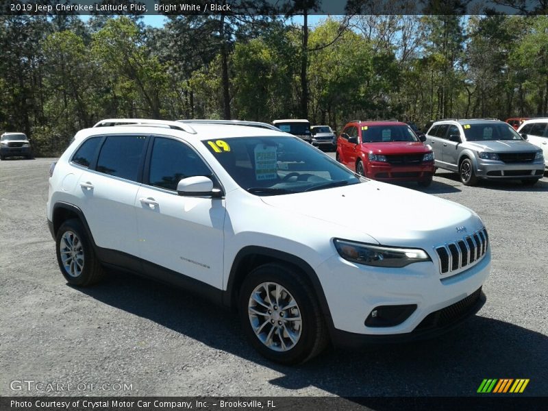 Bright White / Black 2019 Jeep Cherokee Latitude Plus
