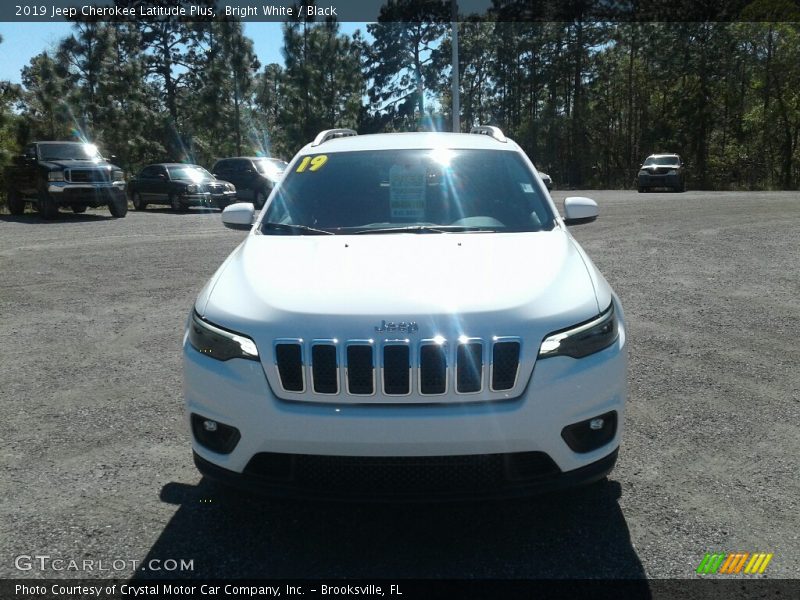 Bright White / Black 2019 Jeep Cherokee Latitude Plus