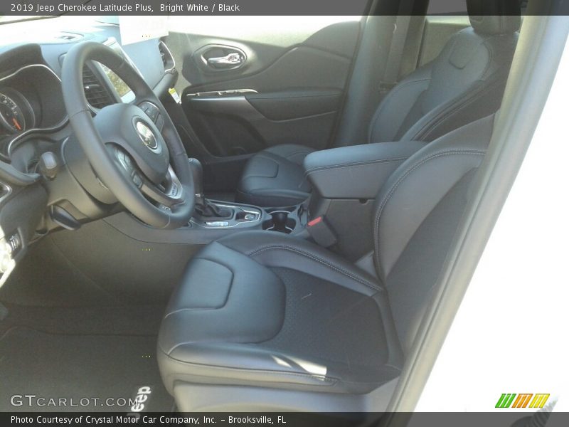 Bright White / Black 2019 Jeep Cherokee Latitude Plus