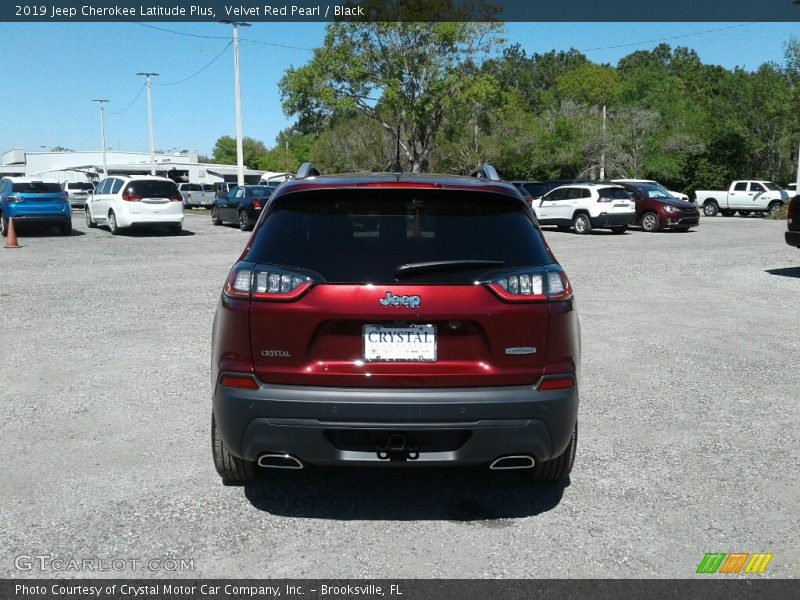 Velvet Red Pearl / Black 2019 Jeep Cherokee Latitude Plus
