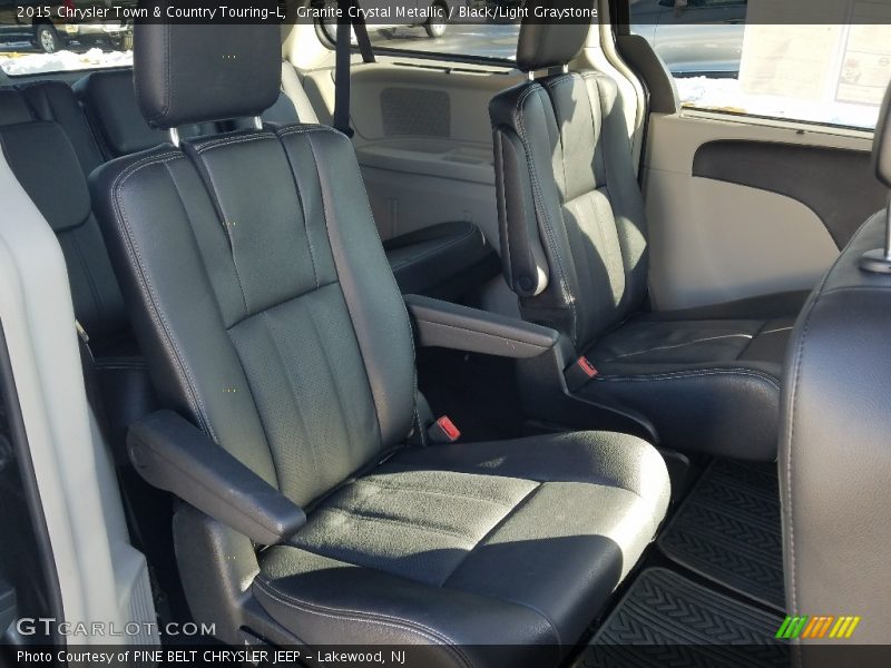 Granite Crystal Metallic / Black/Light Graystone 2015 Chrysler Town & Country Touring-L