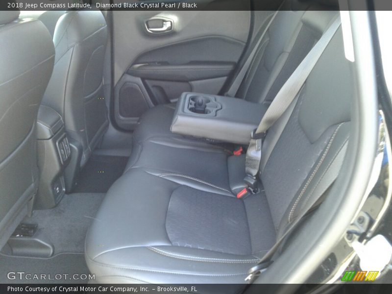 Diamond Black Crystal Pearl / Black 2018 Jeep Compass Latitude