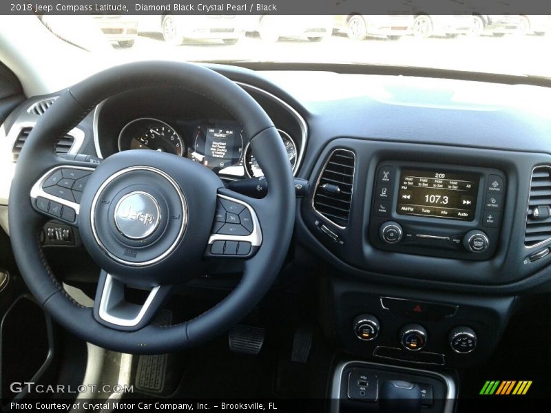Diamond Black Crystal Pearl / Black 2018 Jeep Compass Latitude