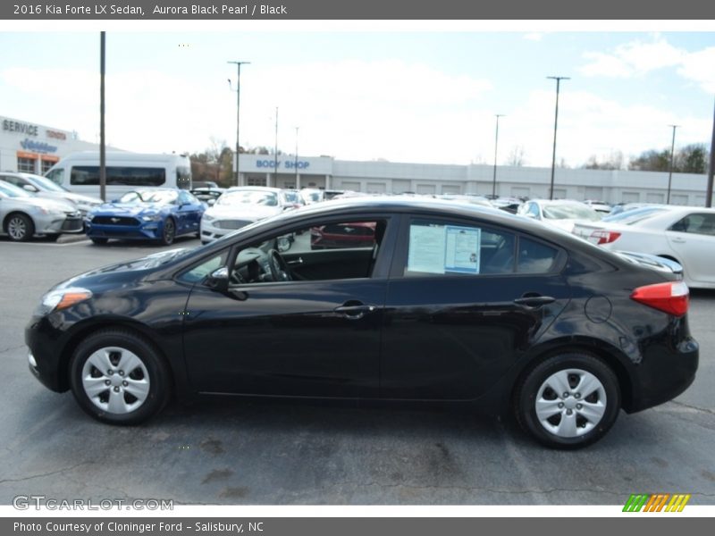 Aurora Black Pearl / Black 2016 Kia Forte LX Sedan