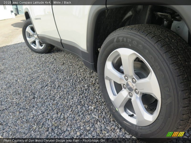 White / Black 2018 Jeep Compass Latitude 4x4