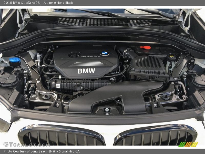 Alpine White / Black 2018 BMW X1 xDrive28i
