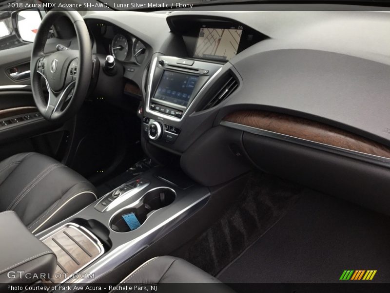 Dashboard of 2018 MDX Advance SH-AWD