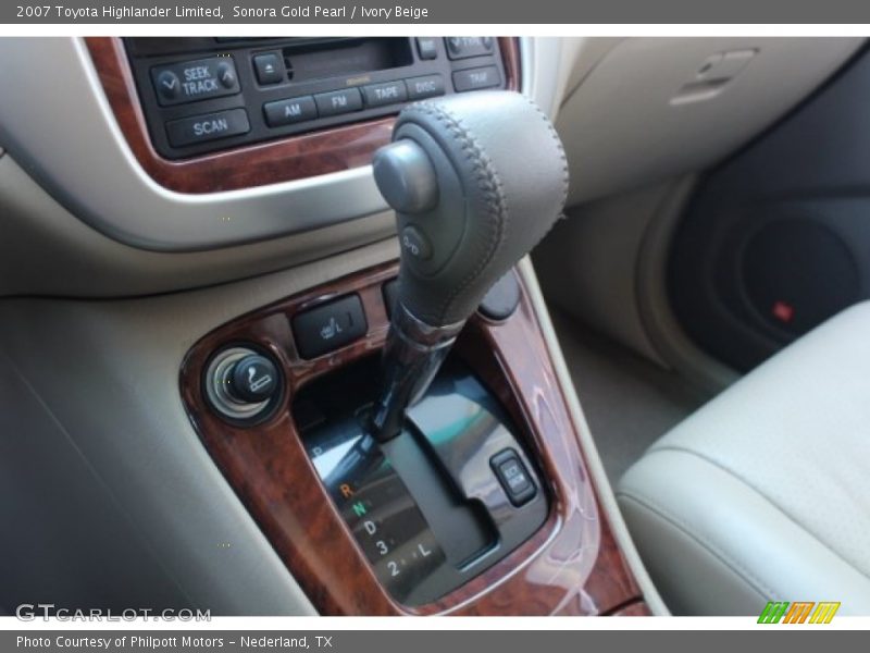 Sonora Gold Pearl / Ivory Beige 2007 Toyota Highlander Limited