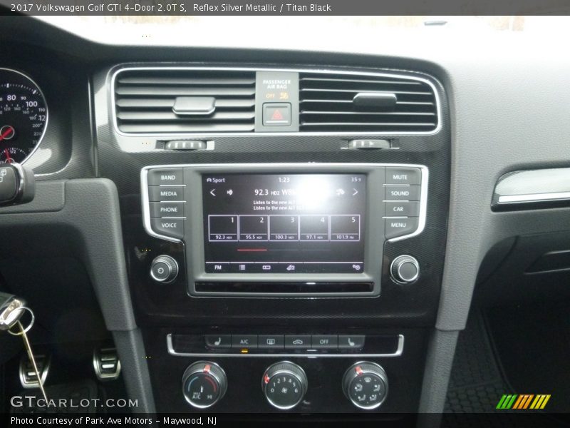 Reflex Silver Metallic / Titan Black 2017 Volkswagen Golf GTI 4-Door 2.0T S