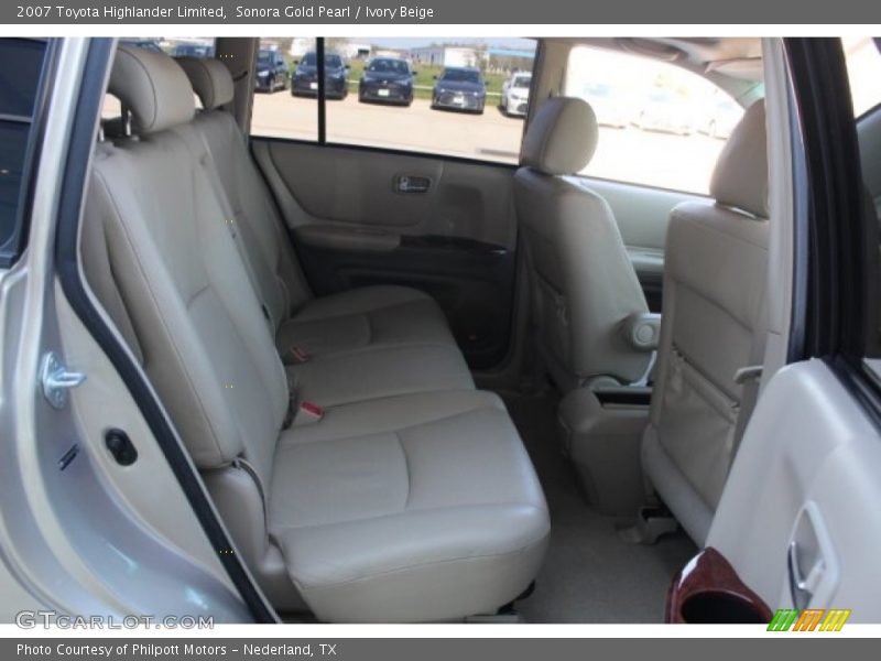 Sonora Gold Pearl / Ivory Beige 2007 Toyota Highlander Limited