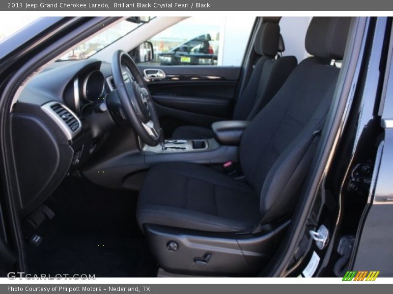 Brilliant Black Crystal Pearl / Black 2013 Jeep Grand Cherokee Laredo