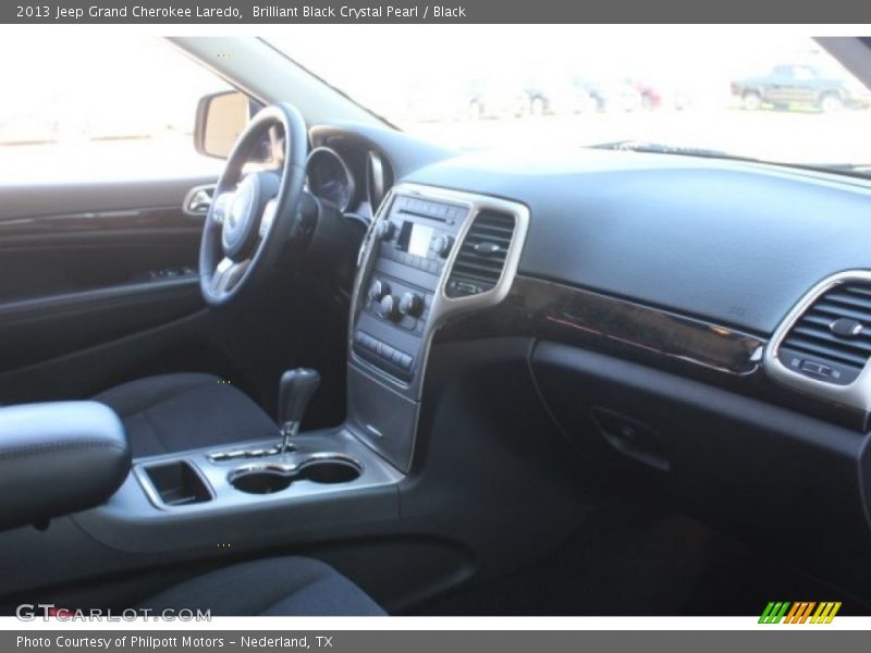 Brilliant Black Crystal Pearl / Black 2013 Jeep Grand Cherokee Laredo