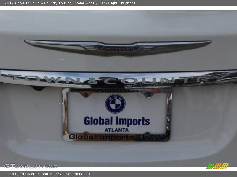 Stone White / Black/Light Graystone 2012 Chrysler Town & Country Touring