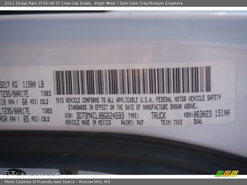 Bright White / Dark Slate Gray/Medium Graystone 2011 Dodge Ram 3500 HD ST Crew Cab Dually