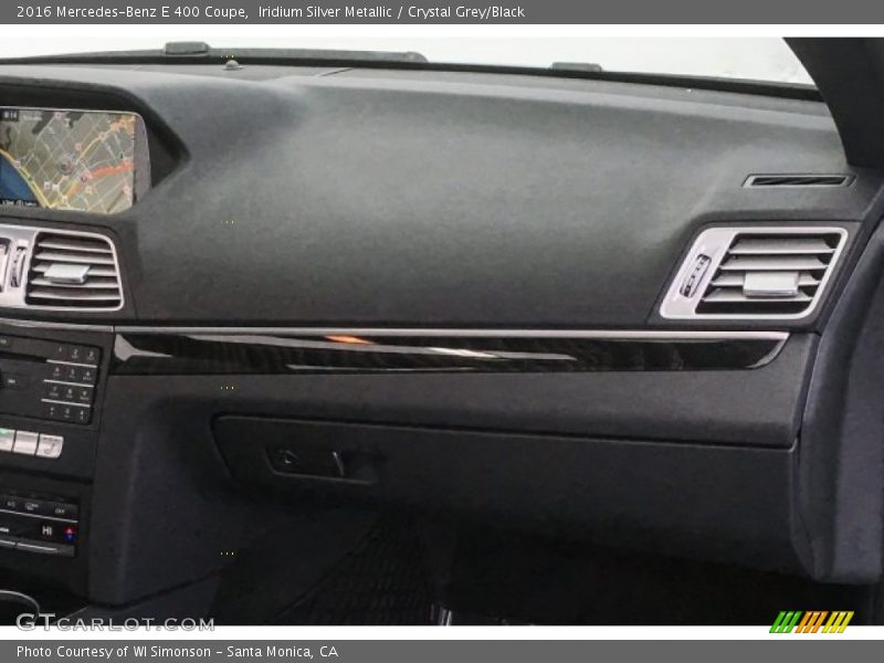 Iridium Silver Metallic / Crystal Grey/Black 2016 Mercedes-Benz E 400 Coupe