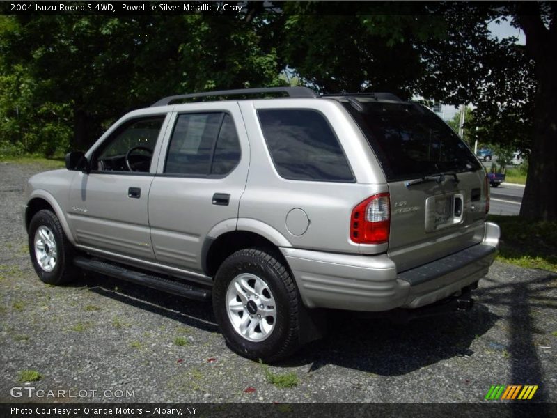 Powellite Silver Metallic / Gray 2004 Isuzu Rodeo S 4WD