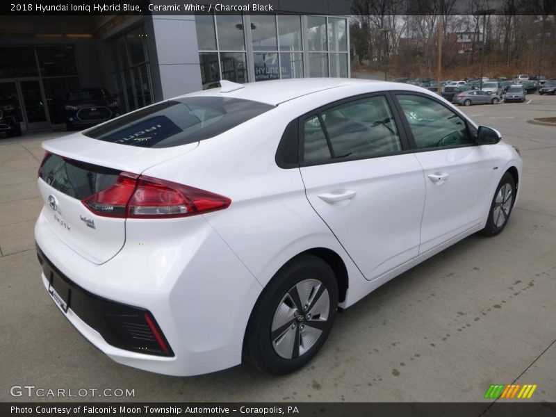 Ceramic White / Charcoal Black 2018 Hyundai Ioniq Hybrid Blue
