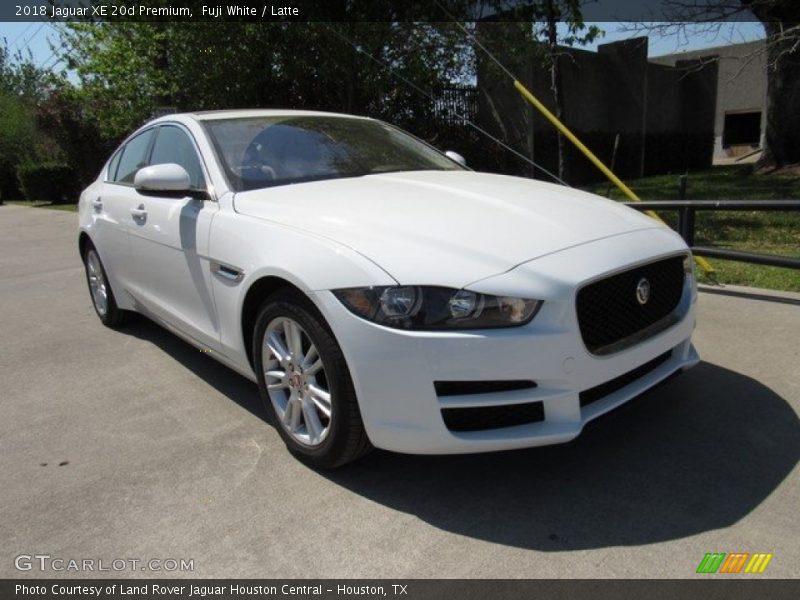 Fuji White / Latte 2018 Jaguar XE 20d Premium