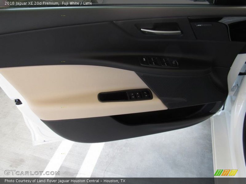 Fuji White / Latte 2018 Jaguar XE 20d Premium