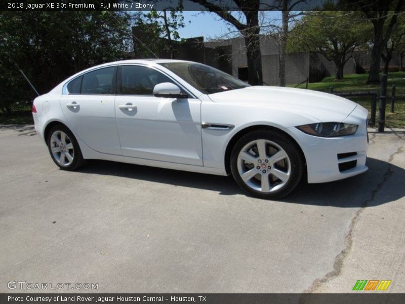Fuji White / Ebony 2018 Jaguar XE 30t Premium