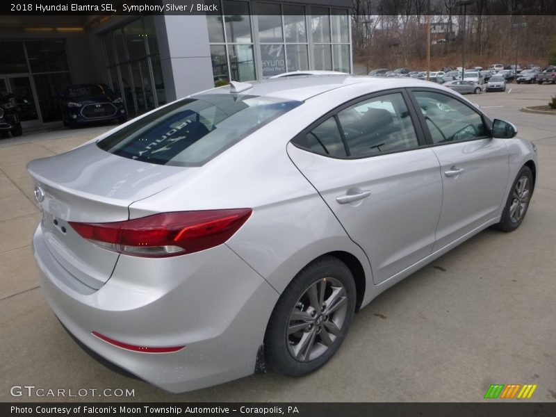 Symphony Silver / Black 2018 Hyundai Elantra SEL