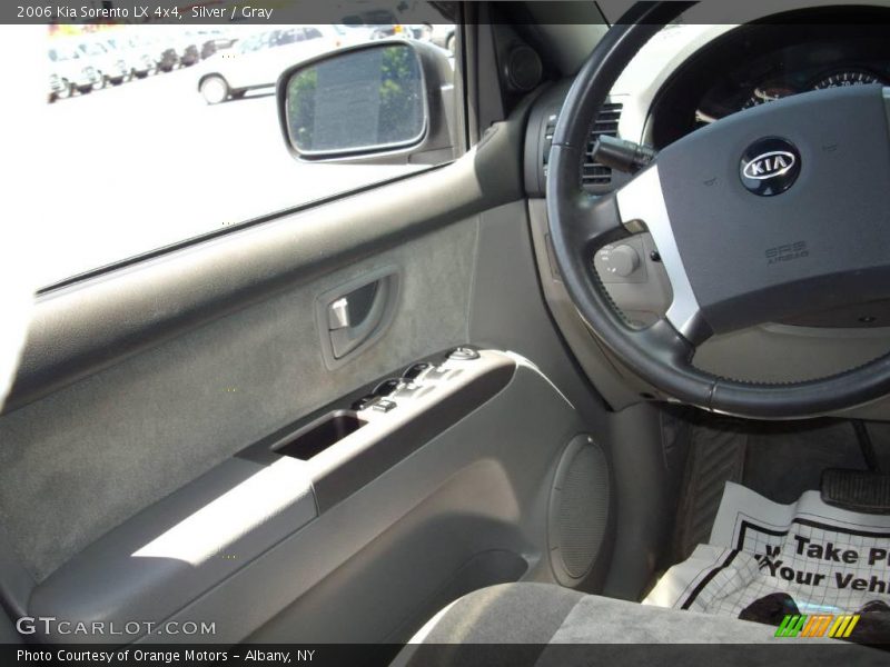 Silver / Gray 2006 Kia Sorento LX 4x4