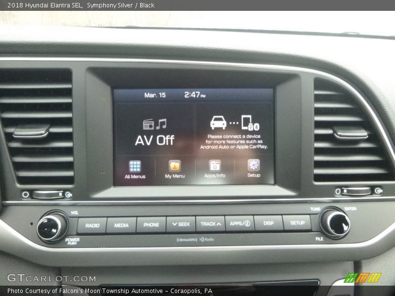 Symphony Silver / Black 2018 Hyundai Elantra SEL