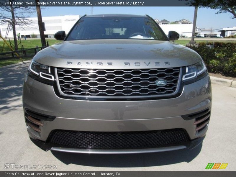 Silicon Silver Metallic / Ebony 2018 Land Rover Range Rover Velar R Dynamic SE