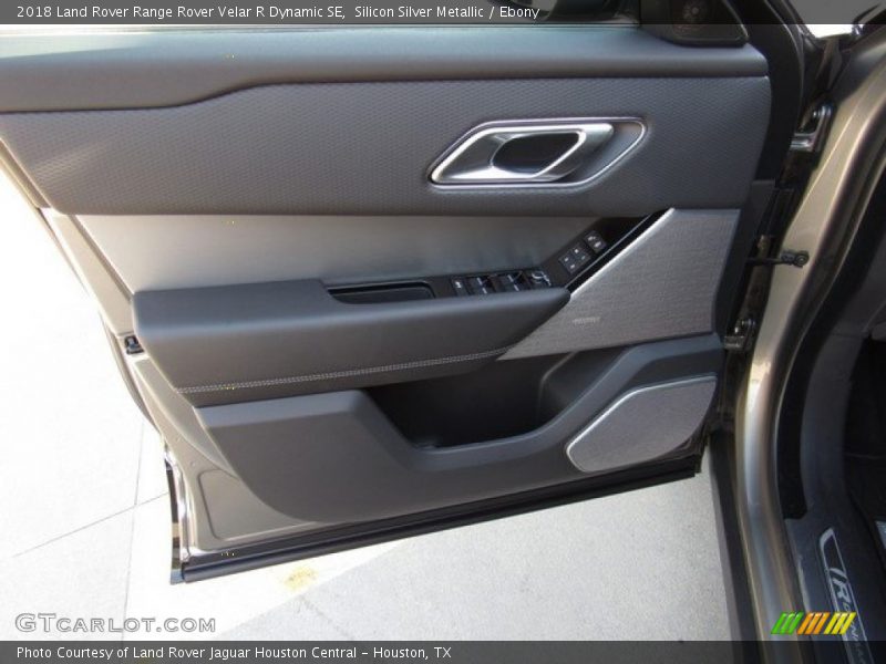 Silicon Silver Metallic / Ebony 2018 Land Rover Range Rover Velar R Dynamic SE
