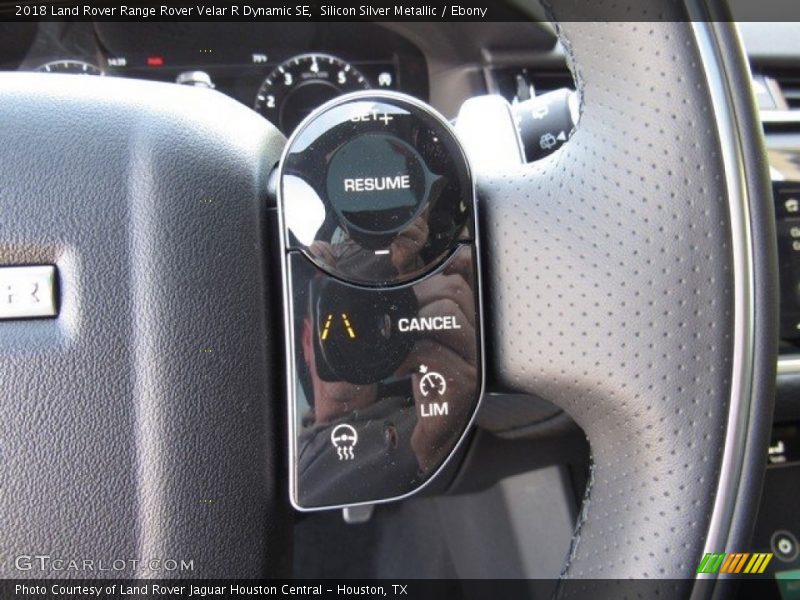 Silicon Silver Metallic / Ebony 2018 Land Rover Range Rover Velar R Dynamic SE