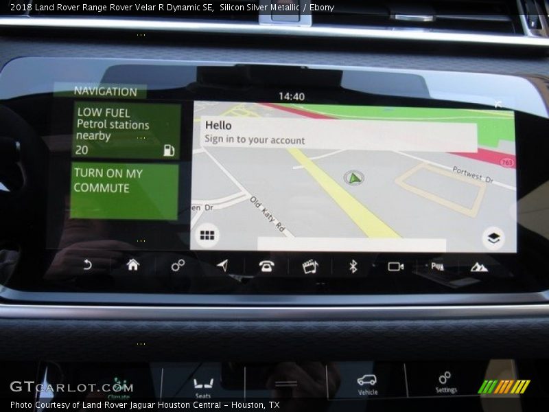 Silicon Silver Metallic / Ebony 2018 Land Rover Range Rover Velar R Dynamic SE