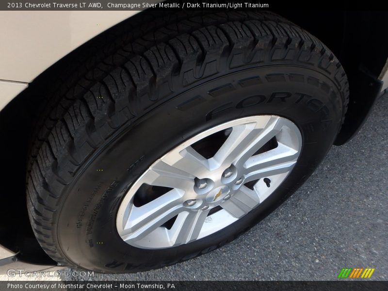 Champagne Silver Metallic / Dark Titanium/Light Titanium 2013 Chevrolet Traverse LT AWD