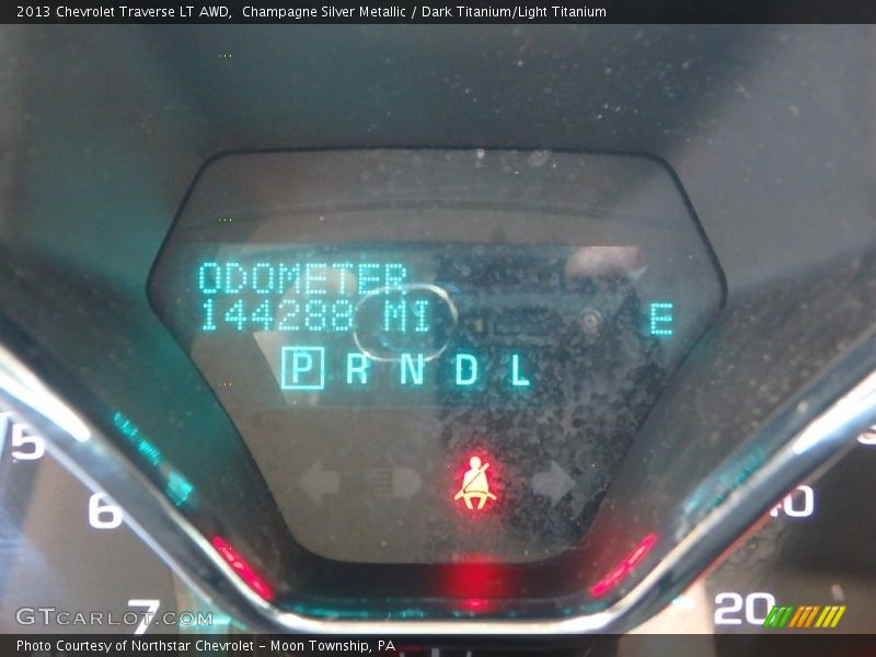 Champagne Silver Metallic / Dark Titanium/Light Titanium 2013 Chevrolet Traverse LT AWD