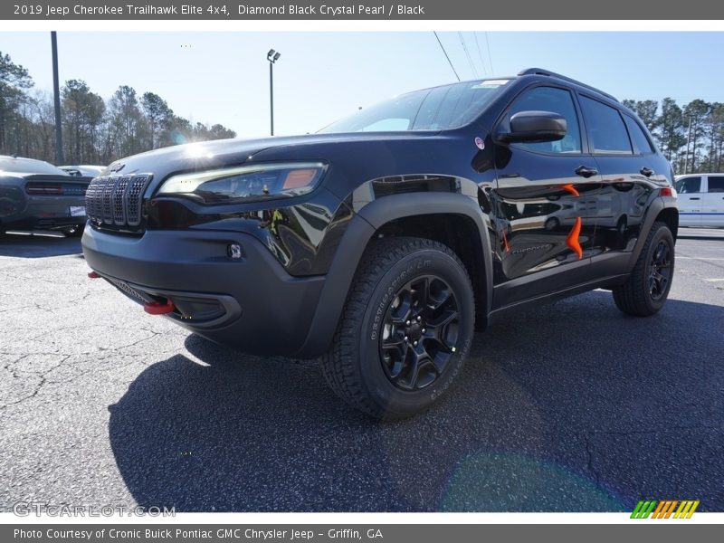 Diamond Black Crystal Pearl / Black 2019 Jeep Cherokee Trailhawk Elite 4x4
