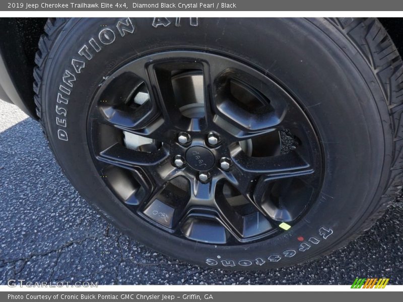 Diamond Black Crystal Pearl / Black 2019 Jeep Cherokee Trailhawk Elite 4x4