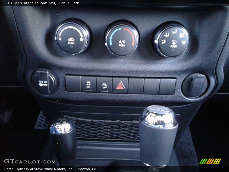 Gobi / Black 2018 Jeep Wrangler Sport 4x4