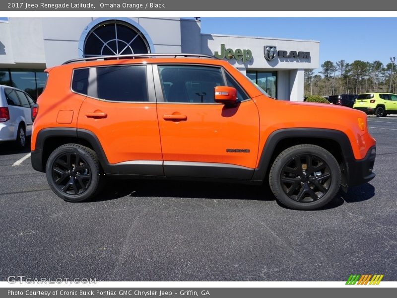 Omaha Orange / Black 2017 Jeep Renegade Latitude