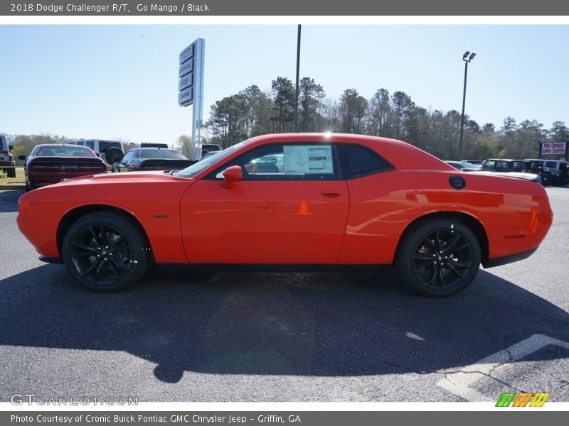Go Mango / Black 2018 Dodge Challenger R/T