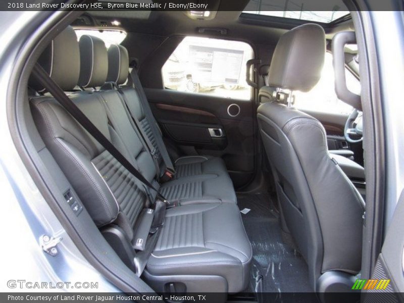 Byron Blue Metallic / Ebony/Ebony 2018 Land Rover Discovery HSE