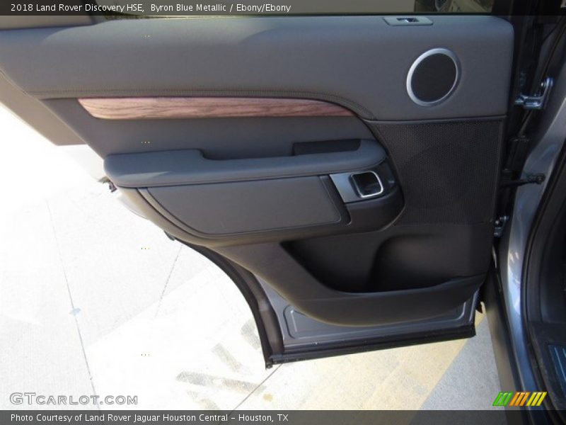 Byron Blue Metallic / Ebony/Ebony 2018 Land Rover Discovery HSE
